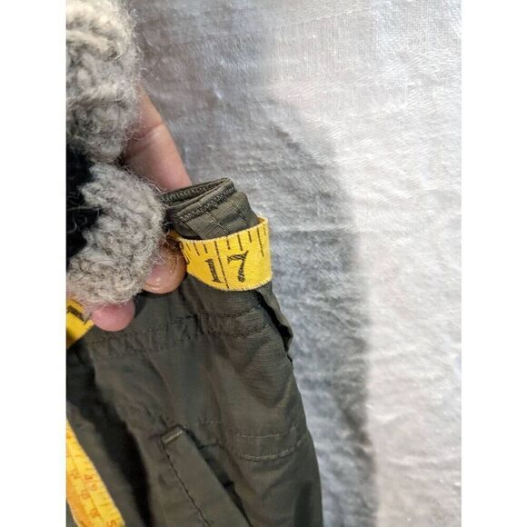 North Face Convertible Hiking Cargo Pant Capri Ripstop Khaki Green Womens 10 Med - Picture 10 of 11